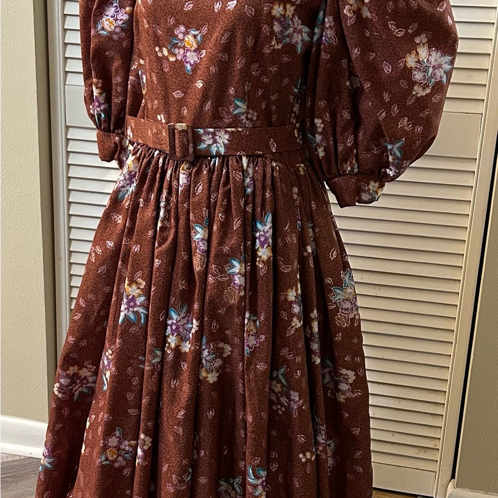 Dress by Cristabalina - a personal designer.